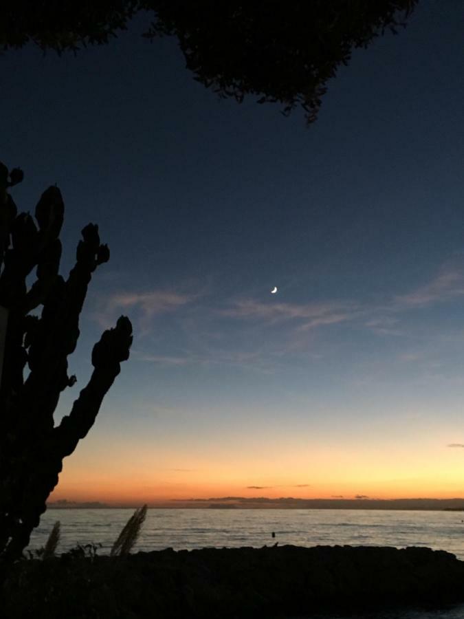 Yellow Jasper - Gemstone Getaway Marbella Luaran gambar